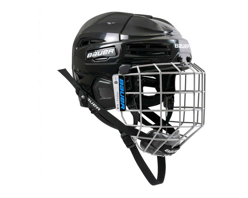 8 Best Helmet Hockey in Canada 2024: Top Brands